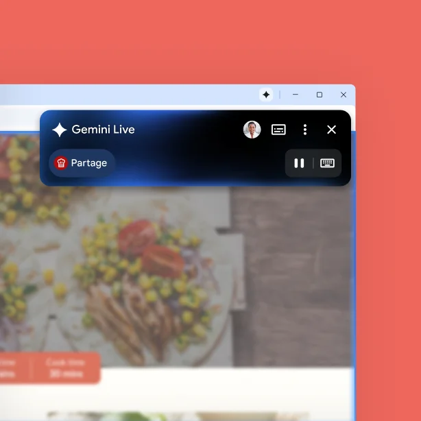 Une boîte intitulée « Gemini Live » se trouve dans le coin d'une page Web. Un bouton Pause montre Gemini dans Chrome en train d'écouter quelqu'un parler.